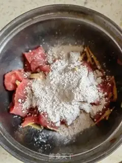 Make Pepper meat step 1