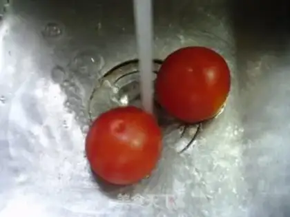 Make Tomato sprouts step 1