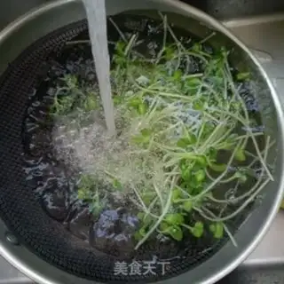 Make Black bean sprouts step 5
