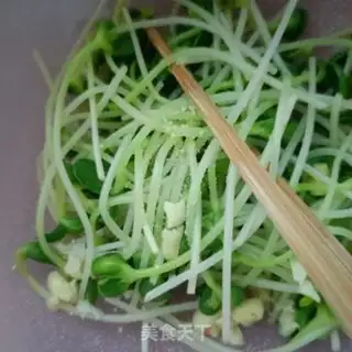 Make Black bean sprouts step 6