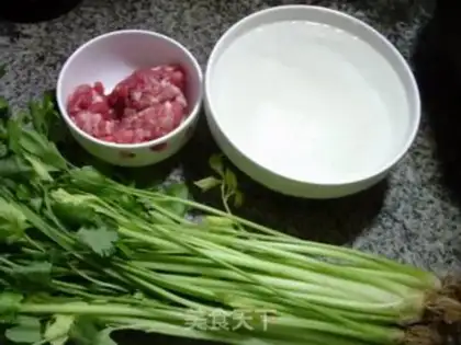 Make A fan of celery step 0