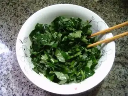Make Red potato leaf fried eggs step 8
