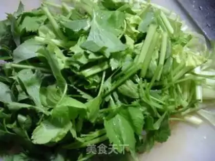 Make A fan of celery step 4
