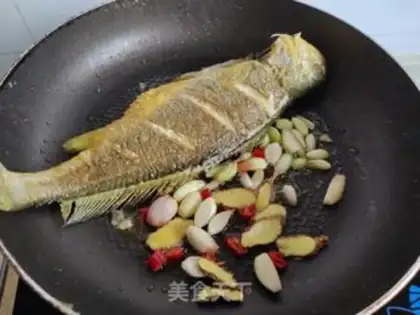 Make Jealousy yellowfish step 6