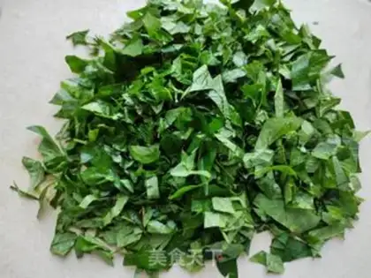 Make The red potato leaf nest step 2