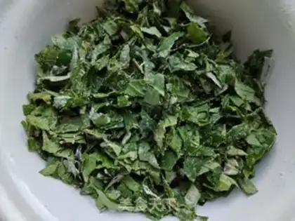 Make The red potato leaf nest step 3