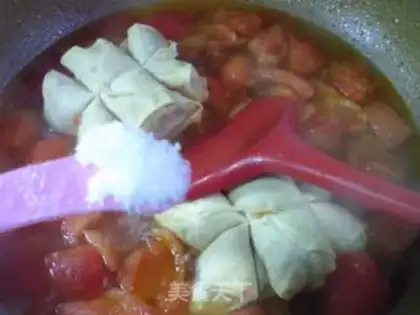 Make Tomato noodles step 16