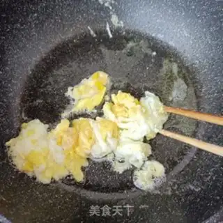 Make Eggs and silk step 4