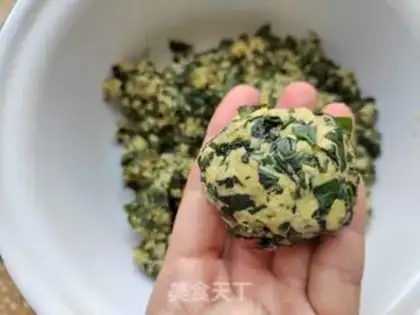 Make The red potato leaf nest step 6