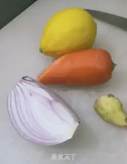 Make Carrot chicken claws step 1