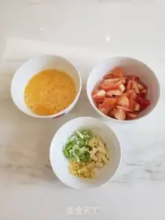 Make Tomato egg noodles step 0