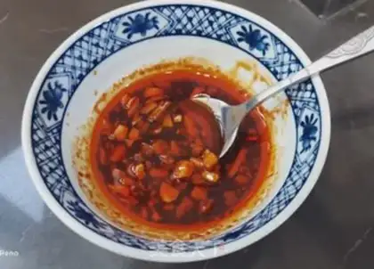 Make Garlic and acne step 5