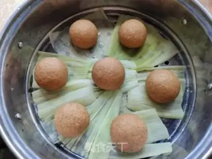 Make Black all the pumpkin buns step 6