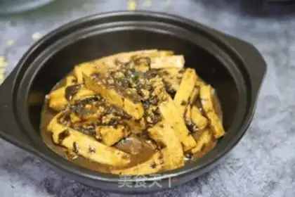 Make Scrambled chicken step 2