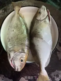 Make Sour pickles, mashed fish step 0
