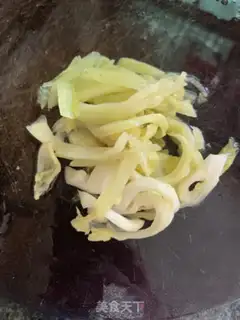 Make Sour pickles, mashed fish step 2