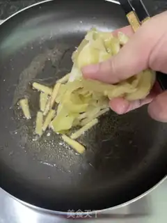 Make Sour pickles, mashed fish step 5