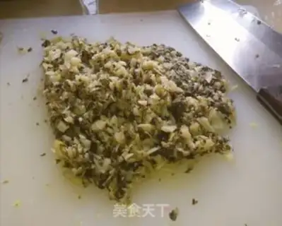 Make Plum-cracker step 1