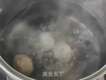 Make Hot cabbage tofu soup step 0