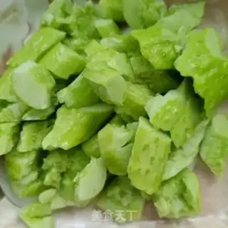 Make White jade cucumbers boiled eggs step 2