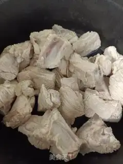 Make Soy sauce and ribs step 1