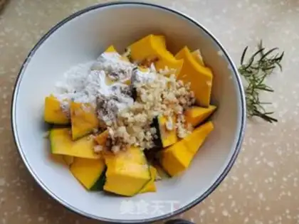 Make Pumpkin with garlic step 2