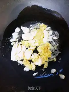Make Pork eggs on the soup doll step 3