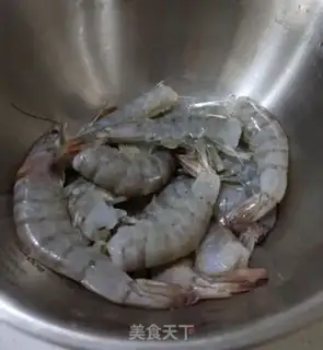 Make A fan of garlic shrimp step 2