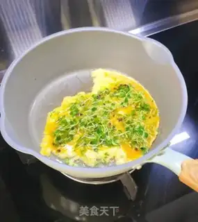 Make Smashed eggs step 3