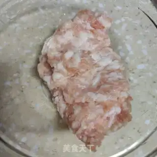Make Celery meat buns step 3