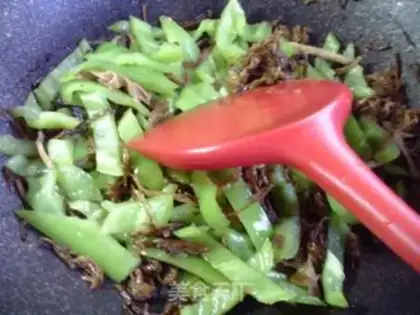 Make Scrambled green pepper step 6
