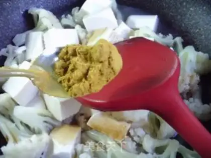 Make Curry and tofu step 7