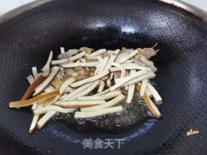Make Chili fried dry step 1