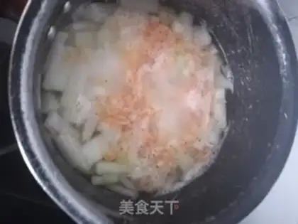 Make Pork shrimp soup step 3
