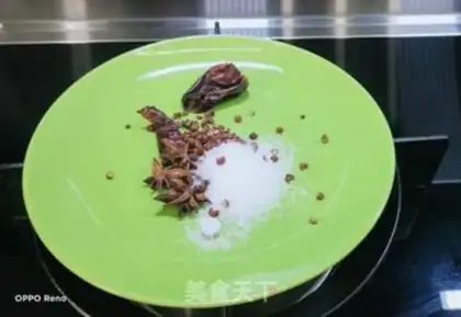 Make Salt-water peanuts step 1
