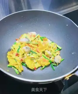 Make Sea storks, chili eggs step 7