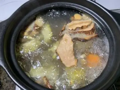 Make Five fingers of a peach cow with a big puddle soup step 5
