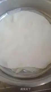 Make Water spa rolls and pickles step 2