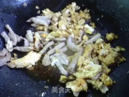 Make Eggs and veggies step 10