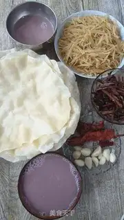 Make Water spa rolls and pickles step 5