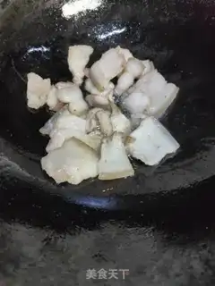 Make Five flowers for oil step 2