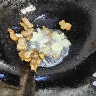 Make Five flowers for oil step 3