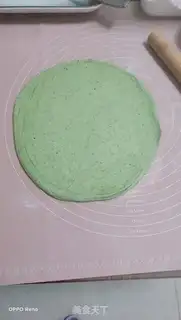 Make Spinach buns step 5