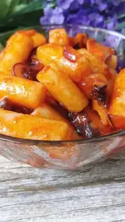 Make Hot fried rice cake step 5