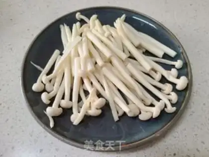 Make Frozen mushroom soup step 1