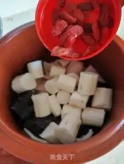 Make Weishan sea cucumber step 7