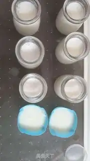 Make Strawberry pudding step 3