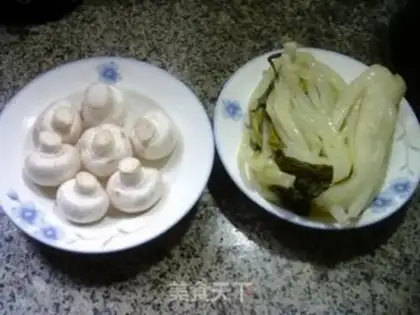 Make Mushrooms, pickles and pickles step 0