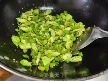 Make Wire peppers and acne step 3