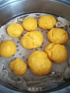 Make Pumpkin buns step 5